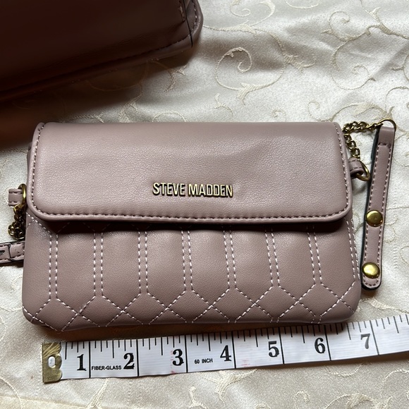 NWT STEVE MADDEN BELIAN Crossbody Bag Quilted 2PC🌹🌹 - Picture 16 of 17